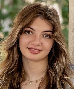 Content Marketing Intern Grace Dunlap