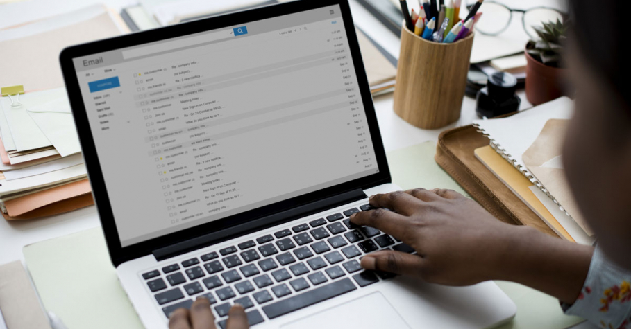 Pitching Like a Pro: 5 Tips to Getting Your Content Published